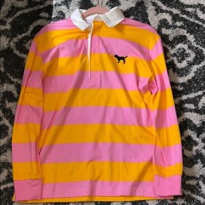 pink vs small polo shirt
